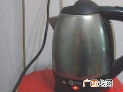 水槽堵了不能下水怎么办