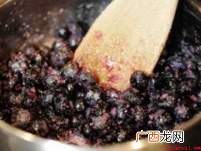 黑莓怎么吃的具体操作步骤 黑莓怎么吃