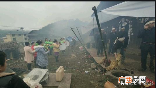 去世后办葬礼的注意事项 老人死后100天有啥说法