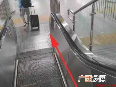 坐地铁中间换乘怎么换的具体操作步骤 坐地铁中间换乘怎么换