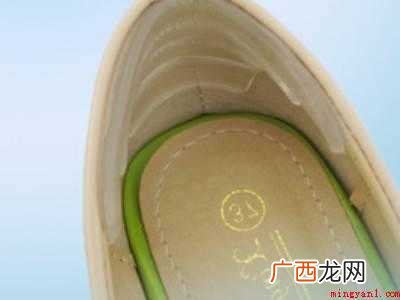 鞋脚后跟磨脚怎么办小妙招的具体操作步骤 鞋脚后跟磨脚怎么办小妙招