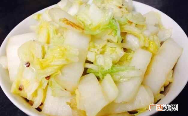 炒白菜的家常做法简单的 炒白菜的最佳家常做法