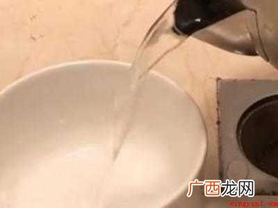 苍蝇幼虫怎么杀死的具体操作步骤 苍蝇幼虫怎么杀死
