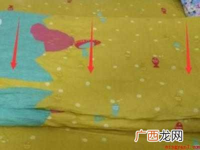 叠被子怎么叠的具体操作步骤 叠被子怎么叠