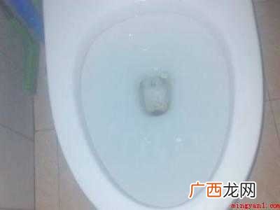 厕所被堵怎样快速疏通厕所