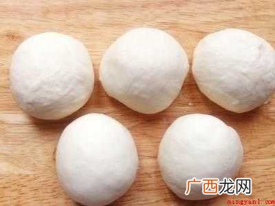 油饼面怎么和面又软又酥的具体操作步骤 油饼面怎么和面又软又酥