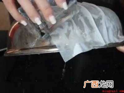 不锈钢锅烧干锅了锅黑怎么处理