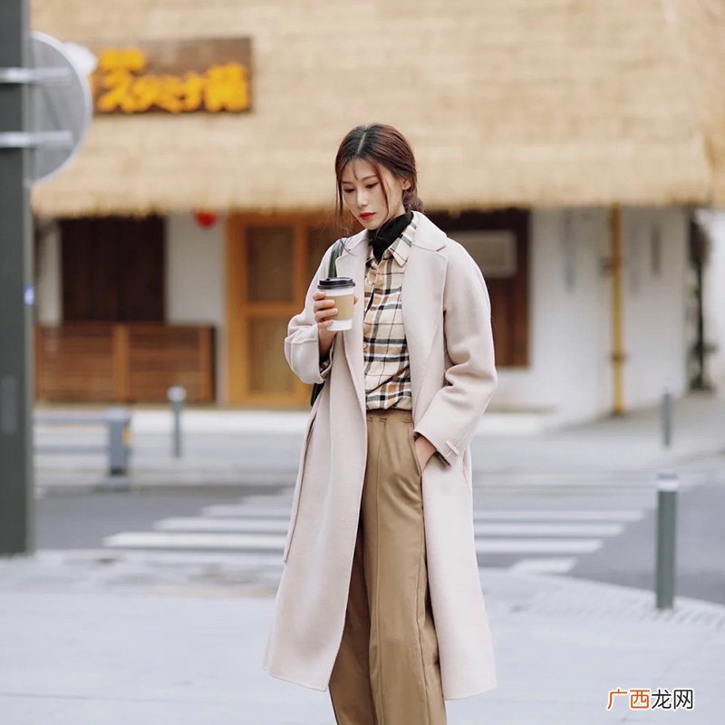 2-12度左右穿什么衣服合适 12度左右穿什么衣服合适