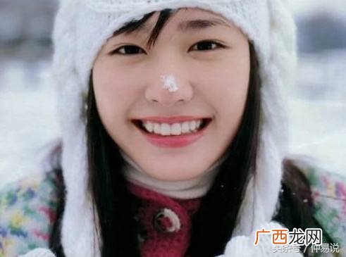 牙齿颗数决定人的命运 女人32颗牙齿是娘娘命