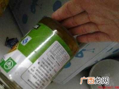 如何轻松打开密封的瓶盖