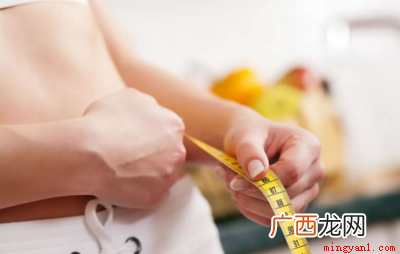 月字旁一般在汉字左边或下边与人身体有关 月字旁的字跟什么有关