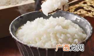 电饭锅蒸米饭的简单介绍 怎么蒸米饭步骤