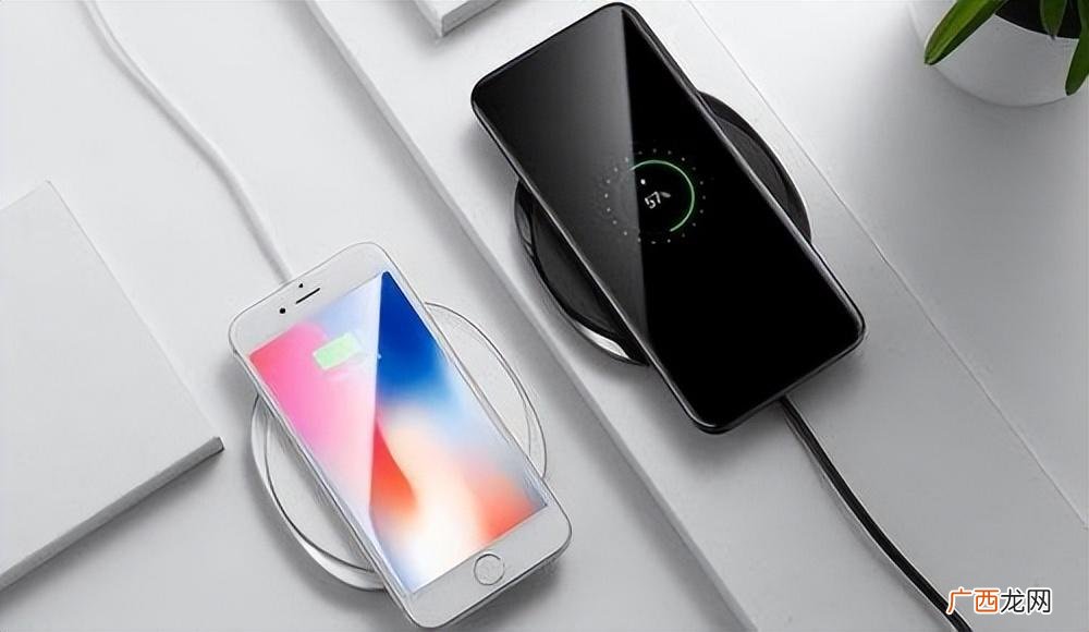 采用的电磁感应式 手机无线充电器是什么原理