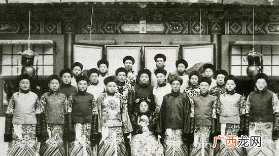 中国古时候太监怎样阉割的 古代太监净身是割的什么部位