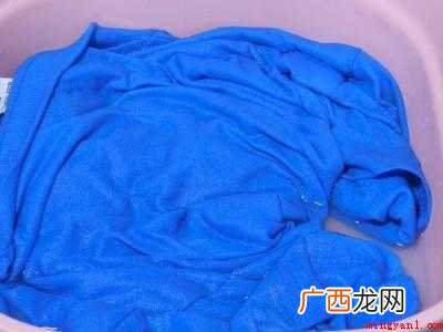 墨汁用什么洗才洗得干净的具体操作步骤 墨汁用什么洗才洗得干净