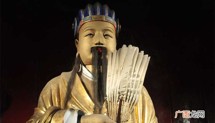 诸葛亮挥泪斩马谡是因为马谡违反了 诸葛亮挥泪斩马谡是因为什么一事