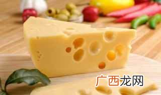 新鲜牛乳、嗜热链球菌和保加利亚乳杆菌、食盐、凝乳酶 切达奶酪和马苏里拉奶酪有什么区别
