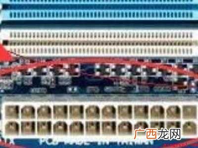 华为MateBook X下电脑主板的线怎么插 电脑主板的线怎么插