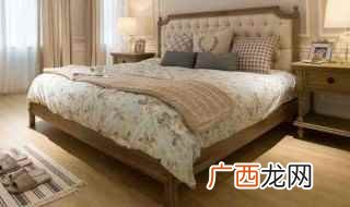 主卧室地板颜色风水禁忌 卧室地板颜色禁忌
