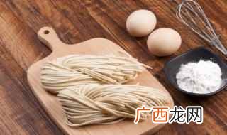 小白菜的做法 手工鸡蛋面的做法