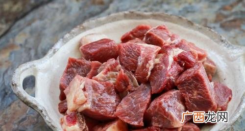 煮牛肉放什么调料最香最好吃 煮牛肉放什么调料比较好吃还香