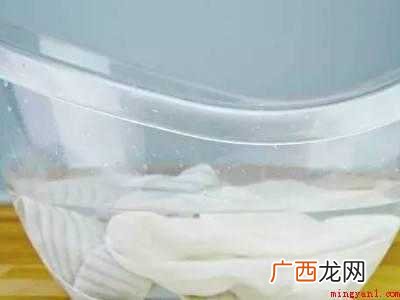 被子发黄怎么洗小妙招的具体操作步骤 被子发黄怎么洗小妙招