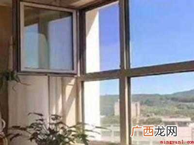 屋里有蝙蝠有什么办法可以消除的具体操作步骤 屋里有蝙蝠有什么办法可以消除