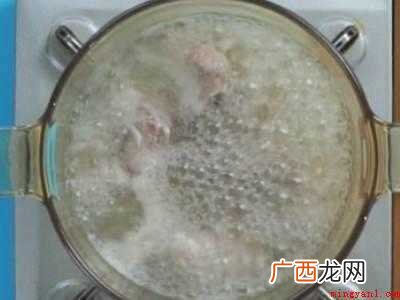 清炖排骨需要哪些佐料的具体操作步骤 清炖排骨需要哪些佐料