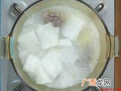 清炖排骨需要哪些佐料的具体操作步骤 清炖排骨需要哪些佐料