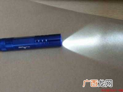 如何打蚊子的具体操作步骤 如何打蚊子