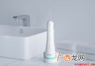 冲牙器和口腔医院洗牙有区别吗