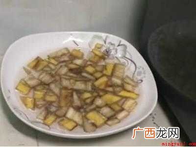 蟑螂卵怎么彻底清除的具体操作步骤 蟑螂卵怎么彻底清除
