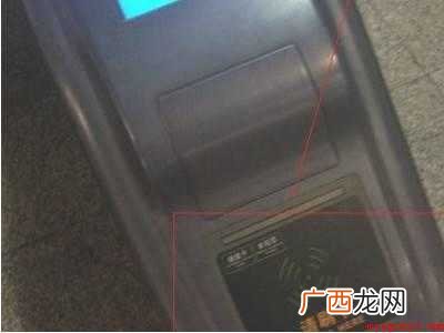 怎么坐轻轨的具体操作步骤 怎么坐轻轨