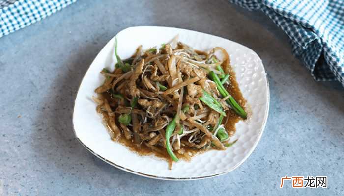 黄豆芽和什么炒好吃 黄豆芽和什么一起炒好吃