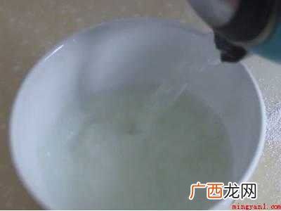 怎么除果蝇小飞虫的具体操作步骤 怎么除果蝇小飞虫