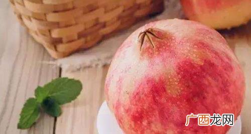 什么品种的石榴苗最好吃又最红 石榴什么颜色的最好吃