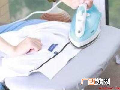 衣服上的字母胶怎么快速去除