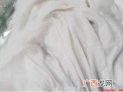 白衣服有油渍怎么洗干净