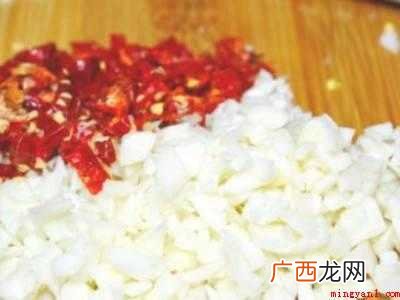 水煮海鲜料汁怎么调的具体操作步骤 水煮海鲜料汁怎么调