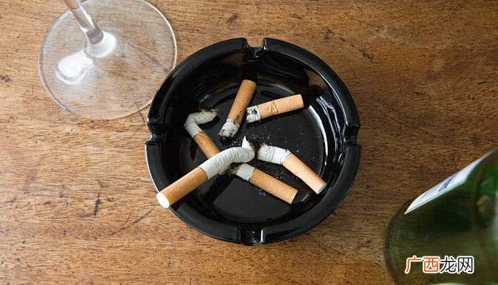 烟头和白酒浸泡过的溶液具有不错的清洁效果 烟头属于什么垃圾