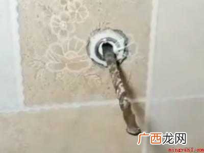 水管内丝断了怎么取出来