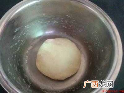 怎么和面蒸馒头更松软的具体操作步骤 怎么和面蒸馒头更松软