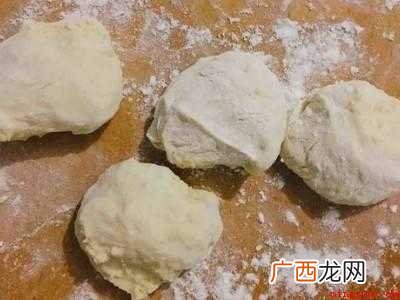发面饼怎么烙饼又软又好吃层多的具体操作步骤 发面饼怎么烙饼又软又好吃层多
