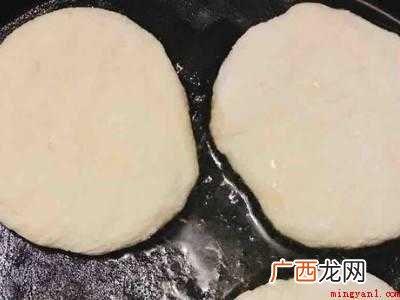 发面饼怎么烙饼又软又好吃层多的具体操作步骤 发面饼怎么烙饼又软又好吃层多