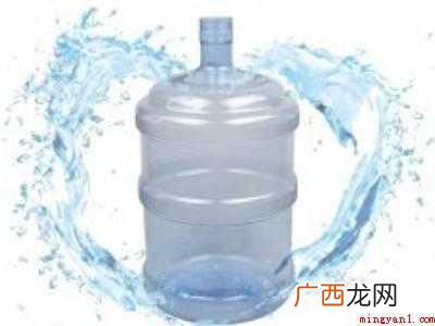 桶装水的桶怎么清洗的具体操作步骤 桶装水的桶怎么清洗