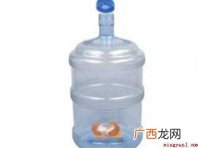 桶装水的桶怎么清洗的具体操作步骤 桶装水的桶怎么清洗