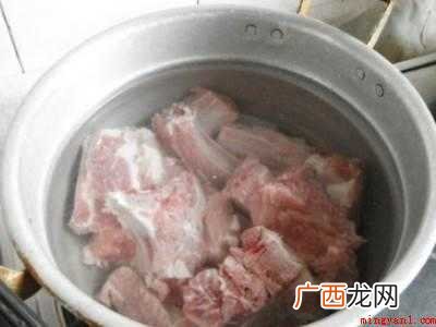 炖排骨的调料有哪些具体操作步骤 炖排骨的调料有哪些