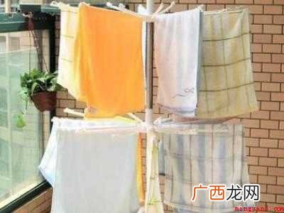 浴巾每天用完要洗吗的具体操作步骤 浴巾每天用完要洗吗