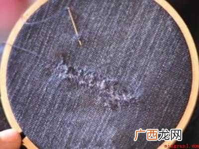 真丝衣服洗坏了怎么补救的具体操作步骤 真丝衣服洗坏了怎么补救