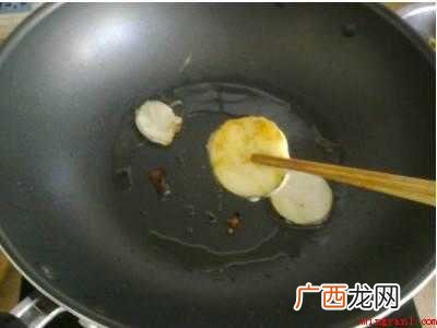 茄子炸着吃怎么做好吃的具体操作步骤 茄子炸着吃怎么做好吃